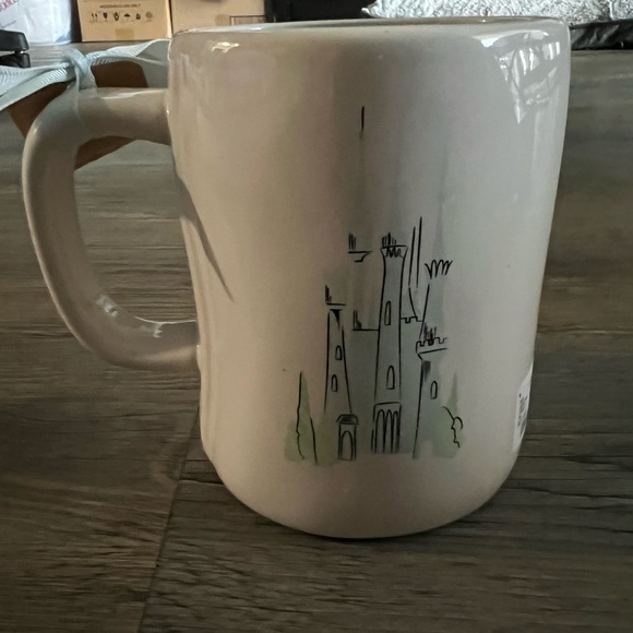 Rae Dunn Disney Princess Collection- Cinderella - Picture 2 of 2